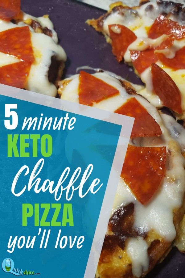 Curb that pizza craving with this delicious 5 minute keto chaffle pizza!