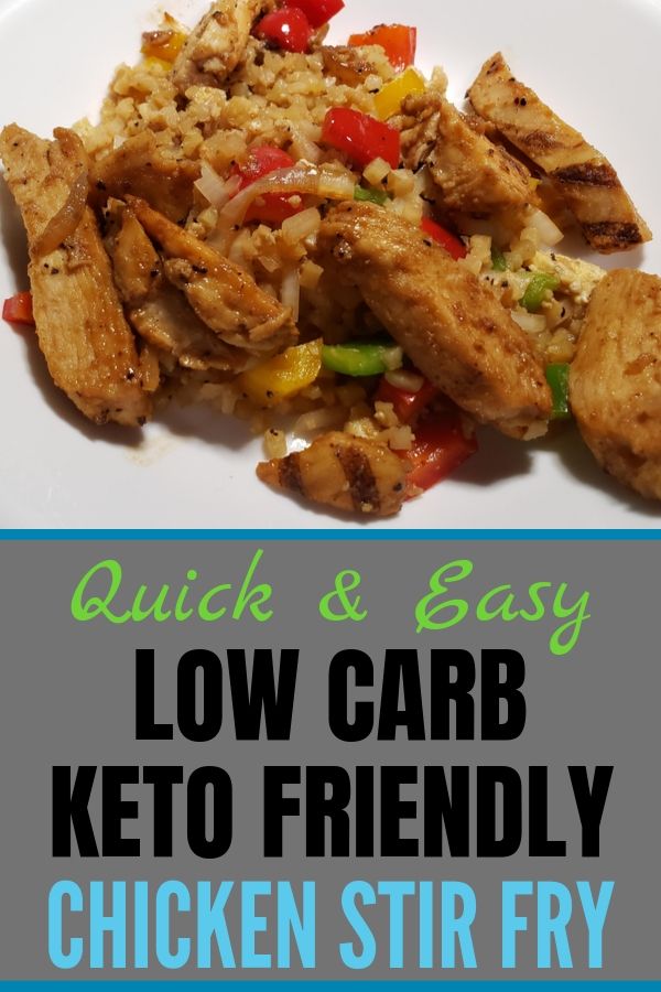 This low carb keto chicken stir fry is fast and easy to whip up, making it perfect for busy nights! It only takes a few ingredients about about 15 minutes to make! #keto #ketorecipes #ketodinner #lowcarbdinner #ketochickenrecipes